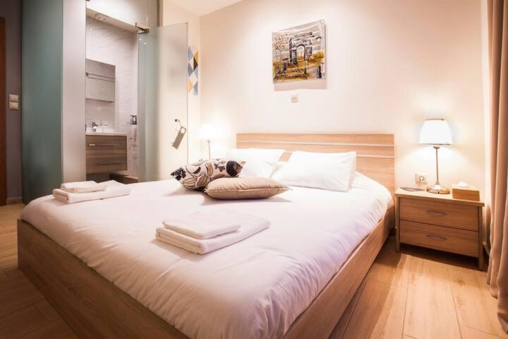 Facadoro Apartments アテネ エクステリア 写真