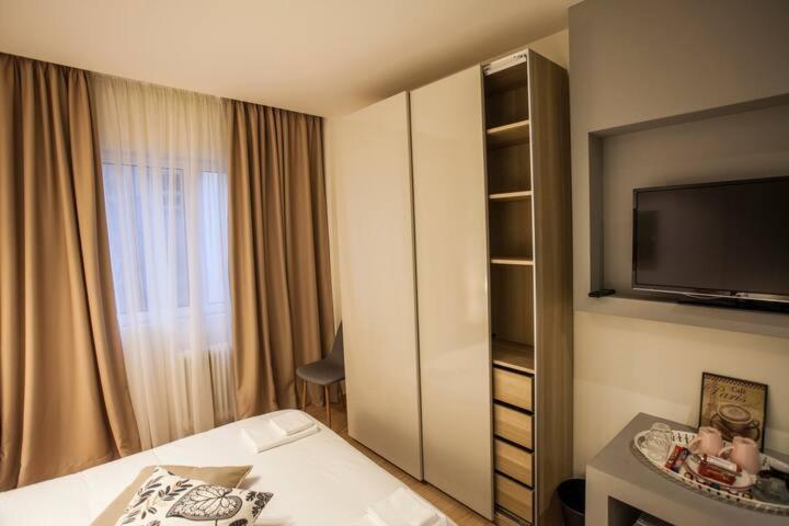 Facadoro Apartments アテネ エクステリア 写真